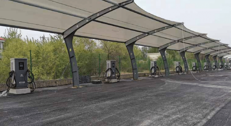 Elektrikli Yük Kamyonları için şarj istasyonları